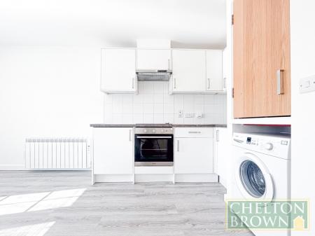 Lounge/Kitchen