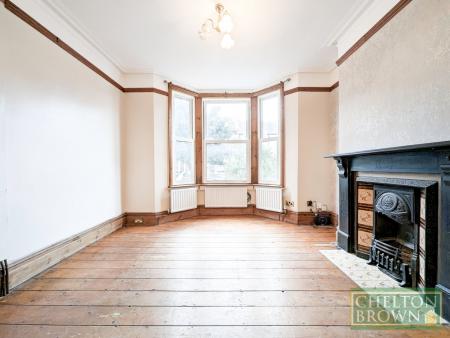 Living/Dining Room