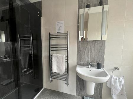 Ensuite 2