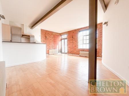 Living Room/Kitchen