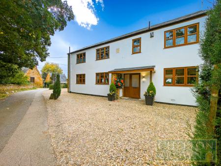 Upper Heyford, Northampton, NN7