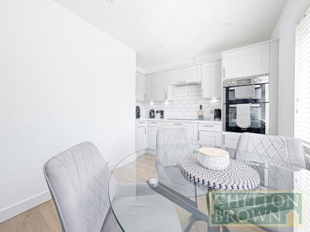Kitchen & Diner