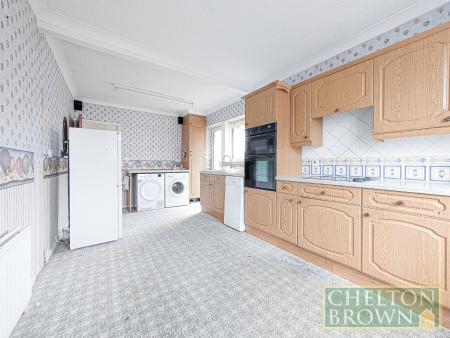 Kitchen & Diner