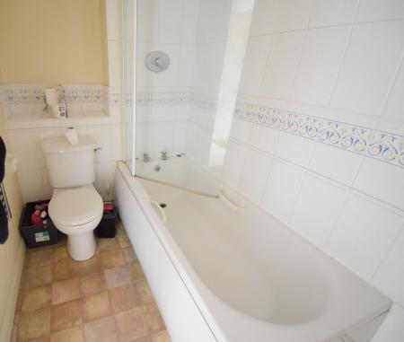 Bathroom.JPG