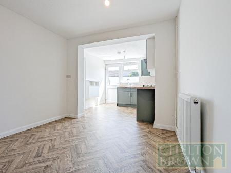 Kitchen/Dining Room