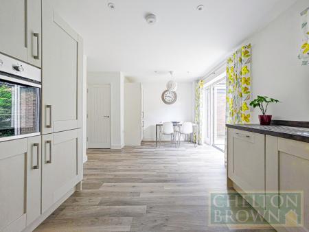 Kitchen & Diner