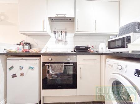 Lounge/Kitchen
