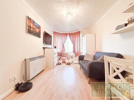 Lounge/Kitchen