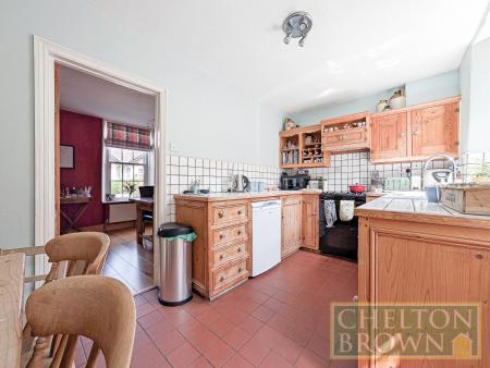 Kitchen/Breakfast