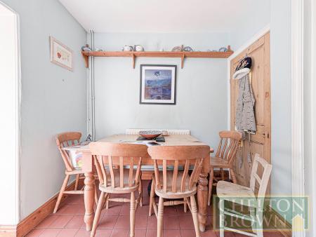 Kitchen/Breakfast
