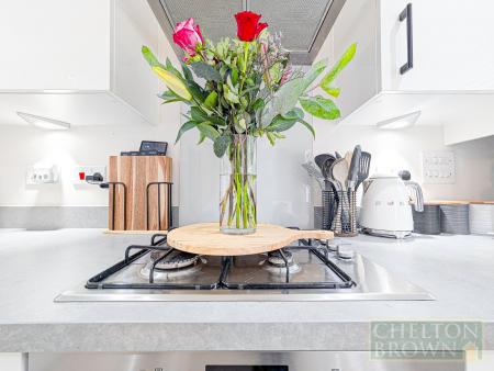 Kitchen & Diner