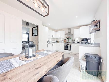 Kitchen & Diner
