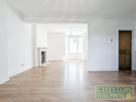 Living/Dining Room