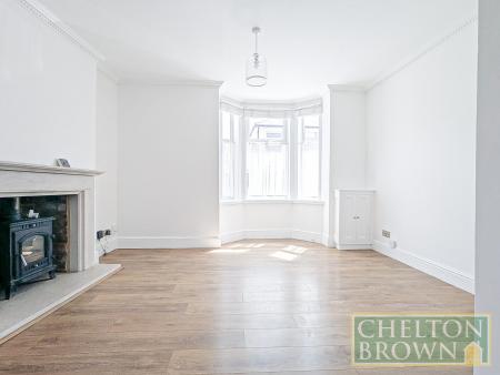 Living/Dining Room