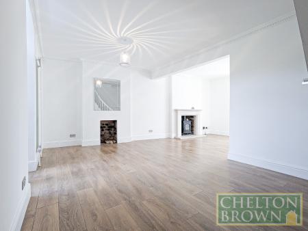 Living/Dining Room