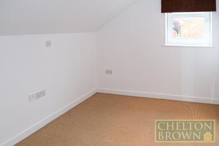 Ff - Bedroom