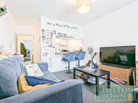 Living Room/Kitchen