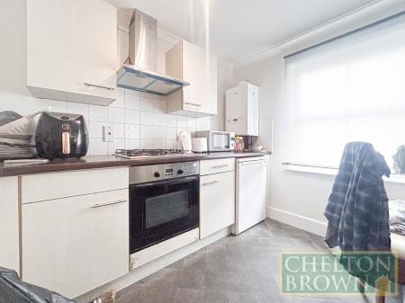 Living Room/Kitchen