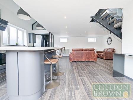 Kitchen/Living Room