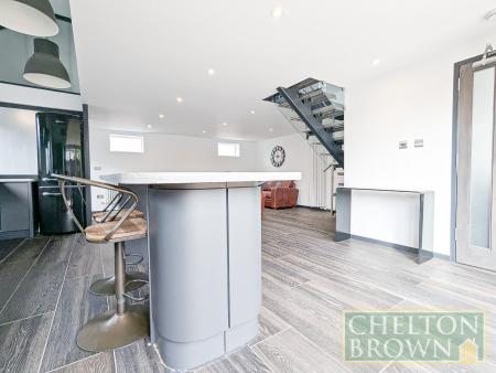 Kitchen/Living Room