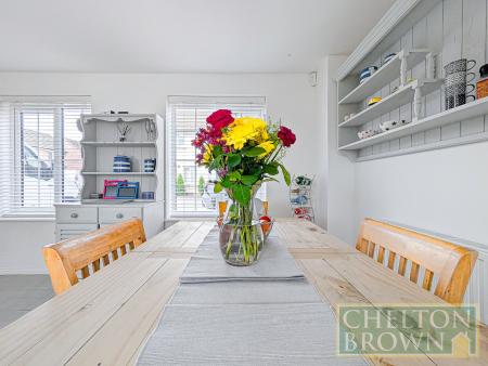 Kitchen & Diner