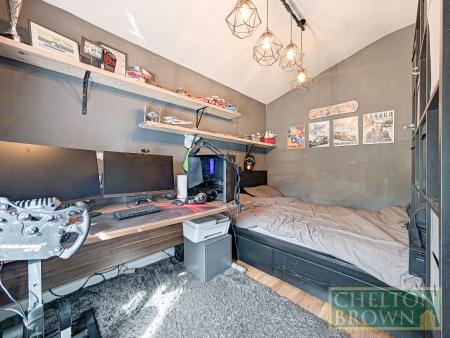 Study/Bedroom 5