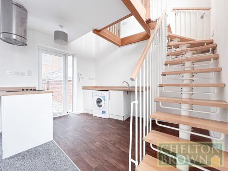 Kitchen/Living Area