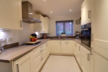 Open Plan Living/Dining/Kitchen