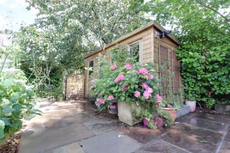 Rear Garden Shed