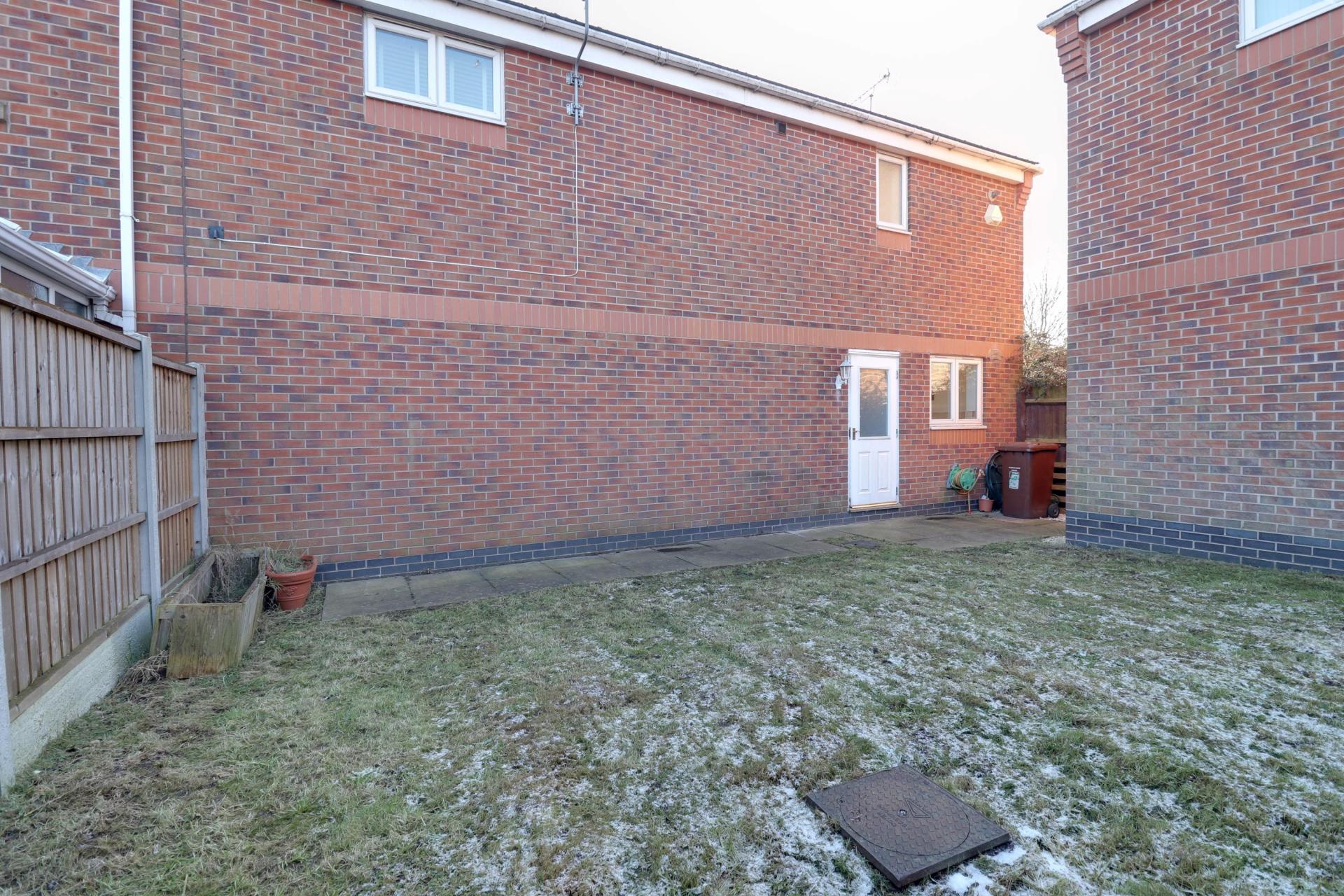 2 bedroom Apartment for rent in Rugeley