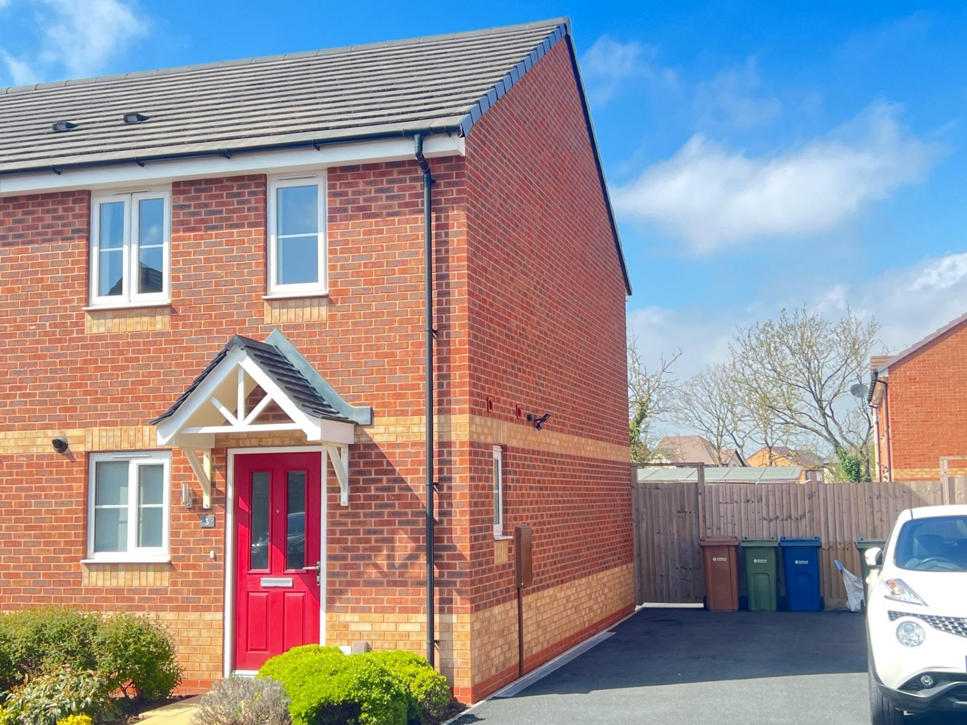 2 bedroom House for sale in Stafford