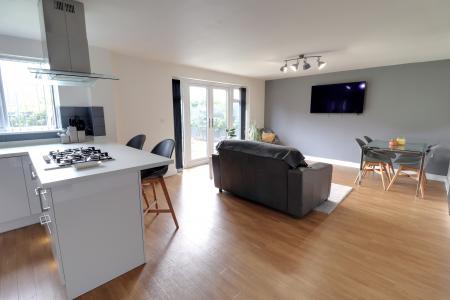 Open Plan Family Dining Kitchen