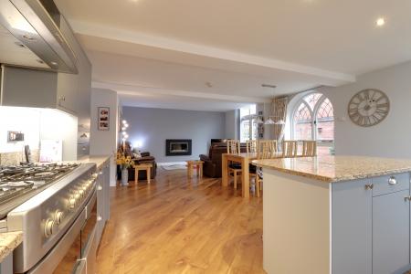 Open Plan Lounge/Dining Kitchen