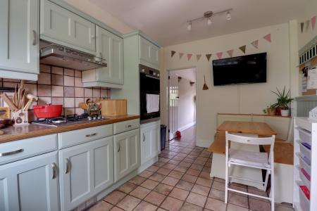 Kitchen/Breakfast Room