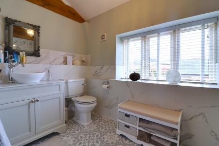 Family Shower Room