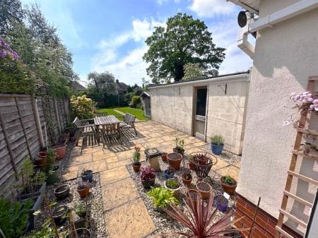 Rear Patio/Garden