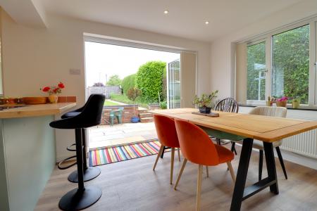 Dining Kitchen Area