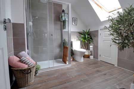 En-Suite Shower Room