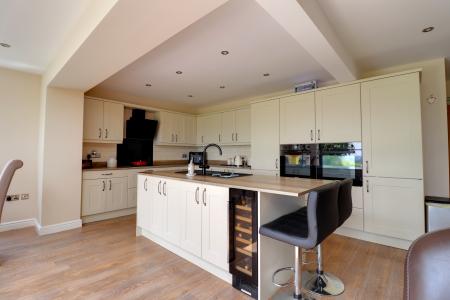 Breakfast Kitchen Area