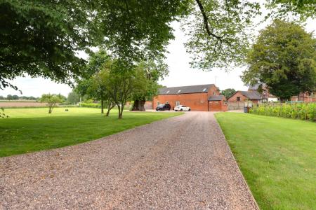 Front Elevation & Driveway