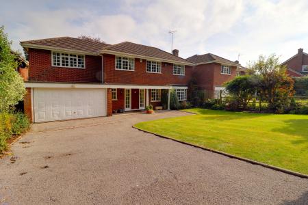 Driveway/Double Garage