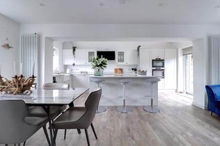 Family Dining Kitchen