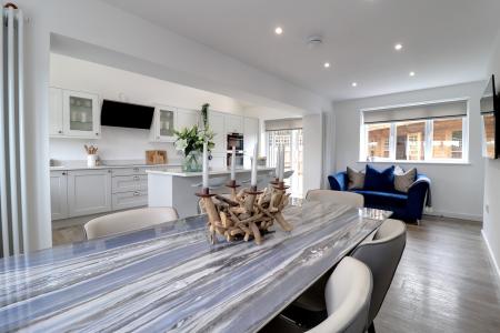 Family Dining Kitchen