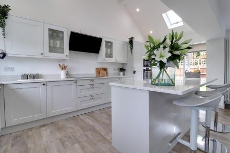 Family Dining Kitchen