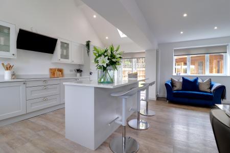 Family Dining Kitchen