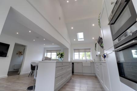 Family Dining Kitchen