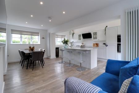 Family Dining Kitchen