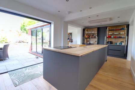 Family Dining Kitchen