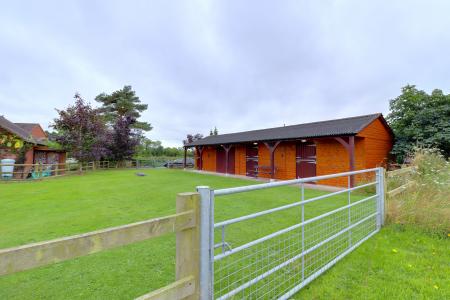 Stable Block/Tack Room