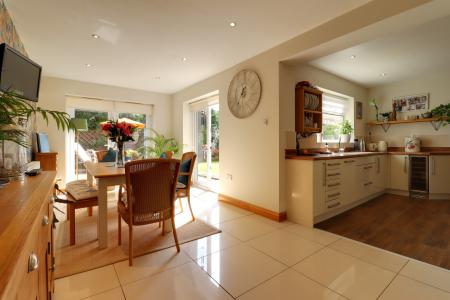 Open Plan Kitchen/Dining Room